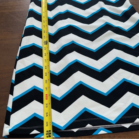 Madison Leigh Women’s Cap Sleeve Zig Zag Chevron Black White Blue Dress 6 - Picture 8 of 9